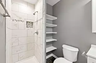 915 N Throckmorton St, Sherman, TX 75090 - Photo 21