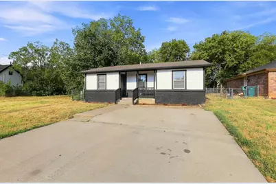 915 N Throckmorton Street, Sherman, TX 75090 - Photo 3