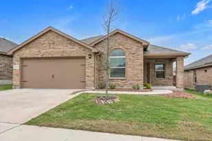 2225 Stallings Rd, Fort Worth, TX 76108 - Photo 1