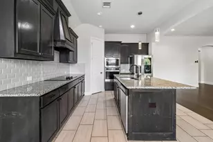 609 Richard St, Crowley, TX 76036 - Photo 11