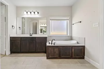 609 Richard Street, Crowley, TX 76036 - Photo 23