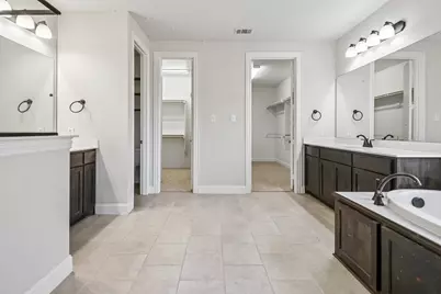 609 Richard Street, Crowley, TX 76036 - Photo 21