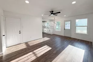 4741 McCart Ave, Fort Worth, TX 76115 - Photo 9