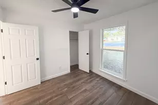 4741 McCart Ave, Fort Worth, TX 76115 - Photo 29