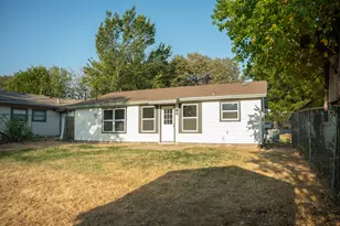 4741 McCart Ave, Fort Worth, TX 76115 - Photo 35