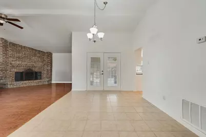 7001 Rose Lea Court, Fort Worth, TX 76137 - Photo 5