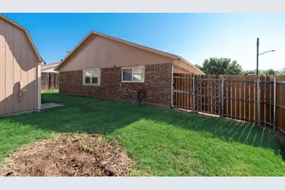 7001 Rose Lea Court, Fort Worth, TX 76137 - Photo 27