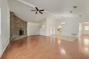 7001 Rose Lea Ct, Fort Worth, TX 76137 - Photo 7