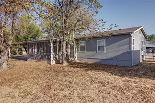 1200 1st St, Graham, TX 76450 - Photo 5