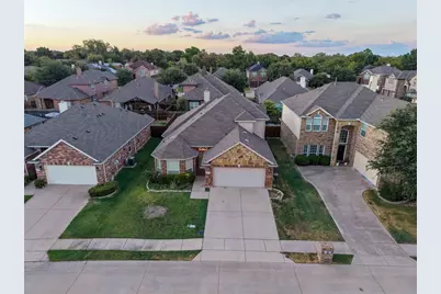 887 Woodrow Drive, Lewisville, TX 75067 - Photo 27
