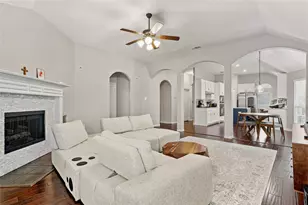 887 Woodrow Dr, Lewisville, TX 75067 - Photo 7