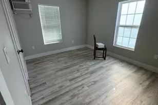 3229 Tom Ellen St, Fort Worth, TX 76111 - Photo 9