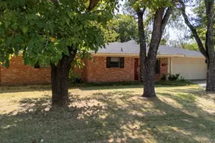 613 N Overlook Dr, Kerens, TX 75144 - Photo 5