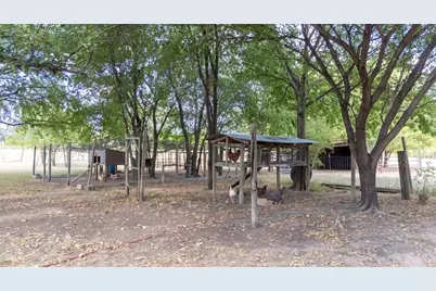 303 Pump House Road, Ennis, TX 75119 - Photo 33