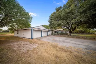 303 Pump House Rd, Ennis, TX 75119 - Photo 31