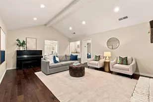 2206 Victoria Ln, Richardson, TX 75082 - Photo 9