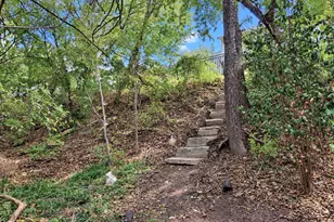 407 Valley Cove Dr, Richardson, TX 75080 - Photo 25