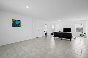 2824 Slatewood Dr, Fort Worth, TX 76179 - Photo 9