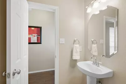 554 Continental Drive, Lewisville, TX 75067 - Photo 15