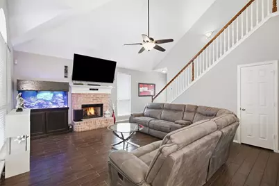 554 Continental Drive, Lewisville, TX 75067 - Photo 3