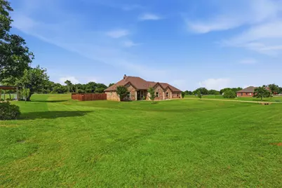 2425 Pecan Springs Road, Cleburne, TX 76031 - Photo 7