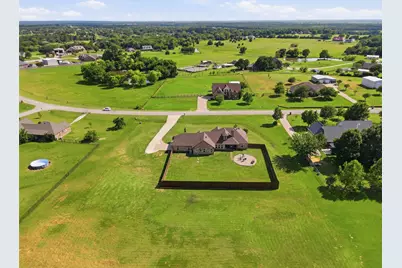 2425 Pecan Springs Road, Cleburne, TX 76031 - Photo 37