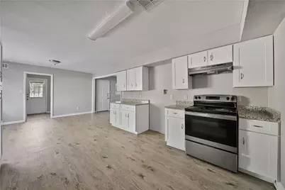 10071 Woodhollow Drive, Conroe, TX 77385 - Photo 5