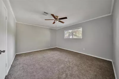 10071 Woodhollow Drive, Conroe, TX 77385 - Photo 13