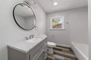 4529 Sanger Ave, Waco, TX 76710 - Photo 13