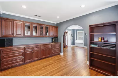 2215 Primrose Avenue, Fort Worth, TX 76111 - Photo 7