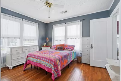2215 Primrose Avenue, Fort Worth, TX 76111 - Photo 17
