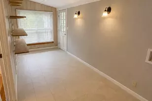 209 N 4th St, Midlothian, TX 76065 - Photo 13