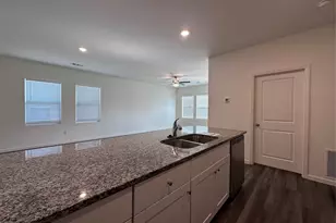 1617 Braeburn Ln, Fort Worth, TX 76052 - Photo 5