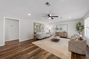 119 Castleman Cir, Hewitt, TX 76643 - Photo 9