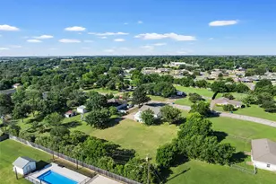 119 Castleman Cir, Hewitt, TX 76643 - Photo 31