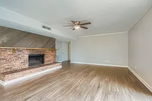 9117 Fairmont Cir, Rowlett, TX 75088 - Photo 5