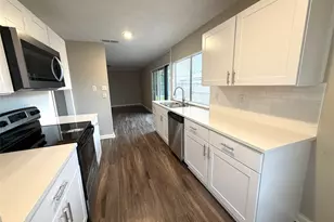 9117 Fairmont Cir, Rowlett, TX 75088 - Photo 3
