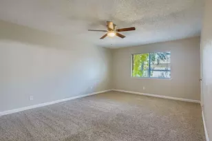 9117 Fairmont Cir, Rowlett, TX 75088 - Photo 9