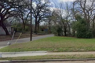 3739 Myrtle St, Dallas, TX 75215 - Photo 1