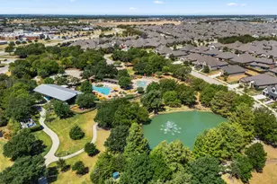 9901 Trinity Dr, Little Elm, TX 75068 - Photo 37