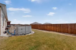 300 Concho River Dr, Glenn Heights, TX 75154 - Photo 31