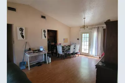 102 Buttercup Lane, Dallas, TX 75217 - Photo 3