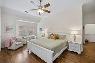 3610 Gillespie St, Dallas, TX 75219 - Photo 15