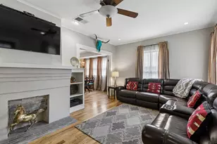 1011 Woodlawn Ave, Dallas, TX 75208 - Photo 5
