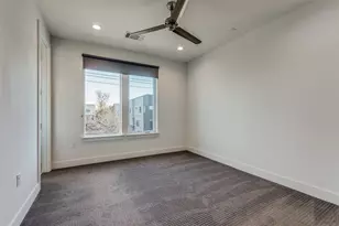 4426 Cabell Dr, Dallas, TX 75204 - Photo 9