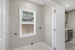 4805 Capitol Ave, Dallas, TX 75204 - Photo 11