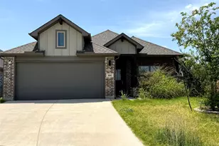 104 Tioga Cir, Waxahachie, TX 75165 - Photo 1