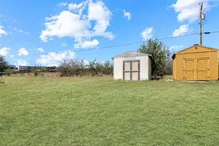 12981 Heather Brook Rd, Justin, TX 76247 - Photo 29