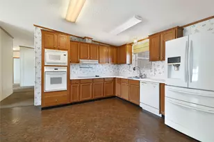 12981 Heather Brook Rd, Justin, TX 76247 - Photo 11