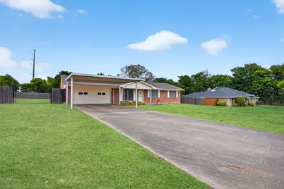 1010 Maple Street, Farmersville, TX 75442 - Photo 5